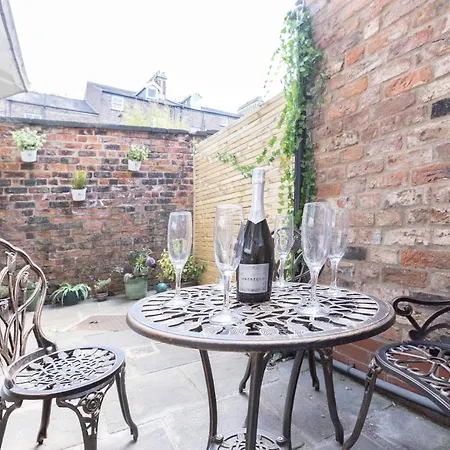 Διαμέρισμα Bootham 32 - Free Parking - Five Minute Walk To Minster Γιορκ