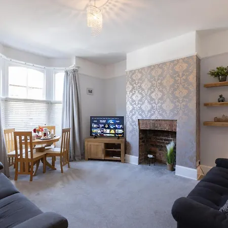 Bootham 32 - Free Parking - Five Minute Walk To Minster * 요크