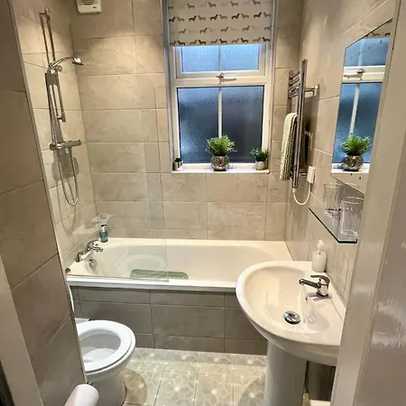 Bootham 32 - Free Parking - Five Minute Walk To Minster *