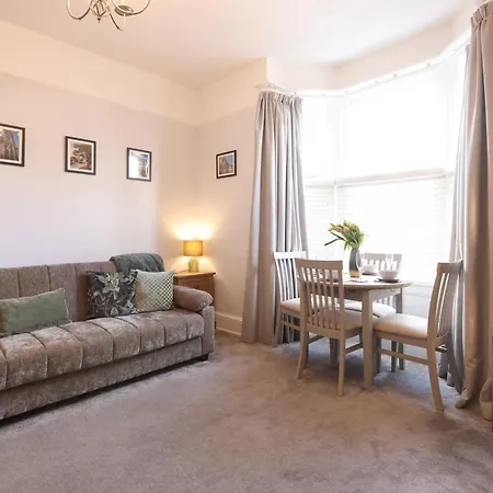 Bootham 32 - Free Parking - Five Minute Walk To Minster