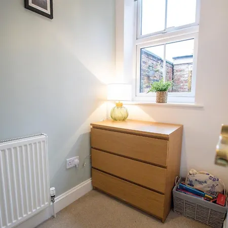 Апартаменты Bootham 32 - Free Parking - Five Minute Walk To Minster